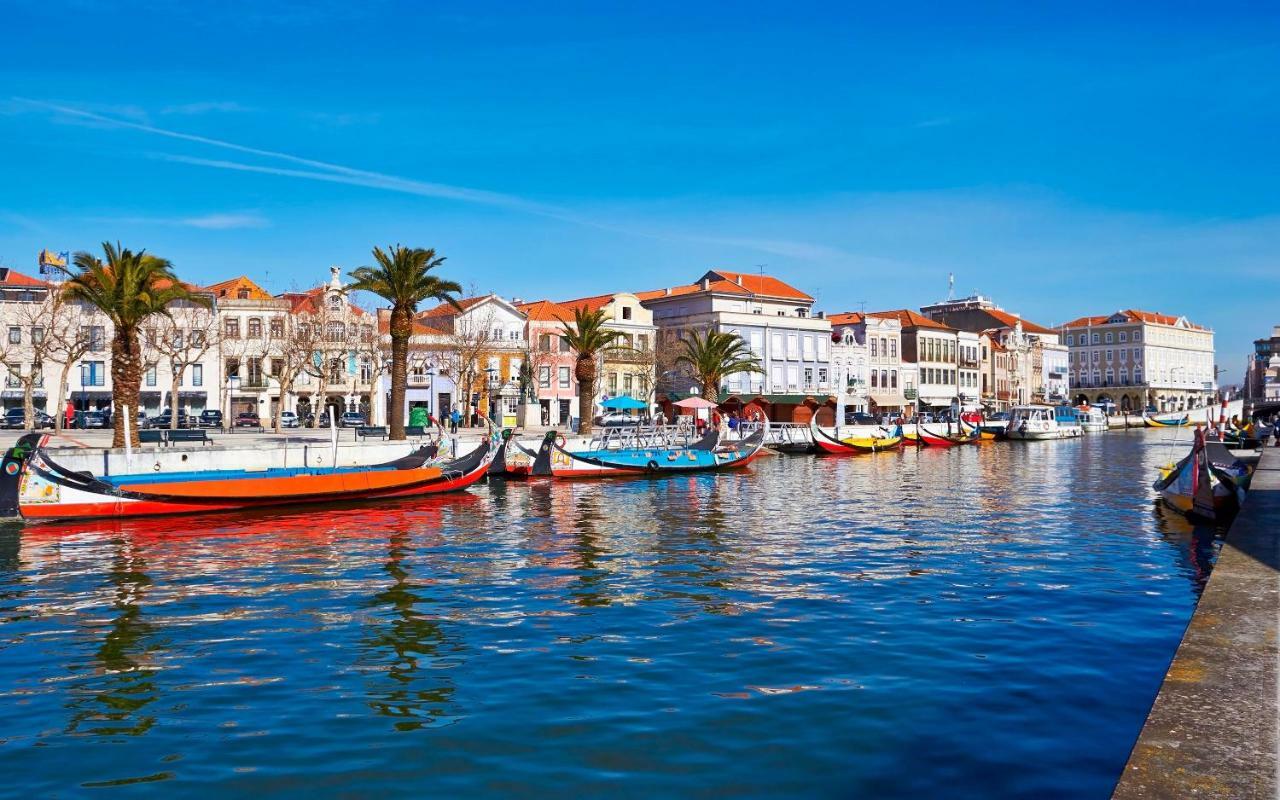 Central Tiled Apartment Aveiro Exterior photo